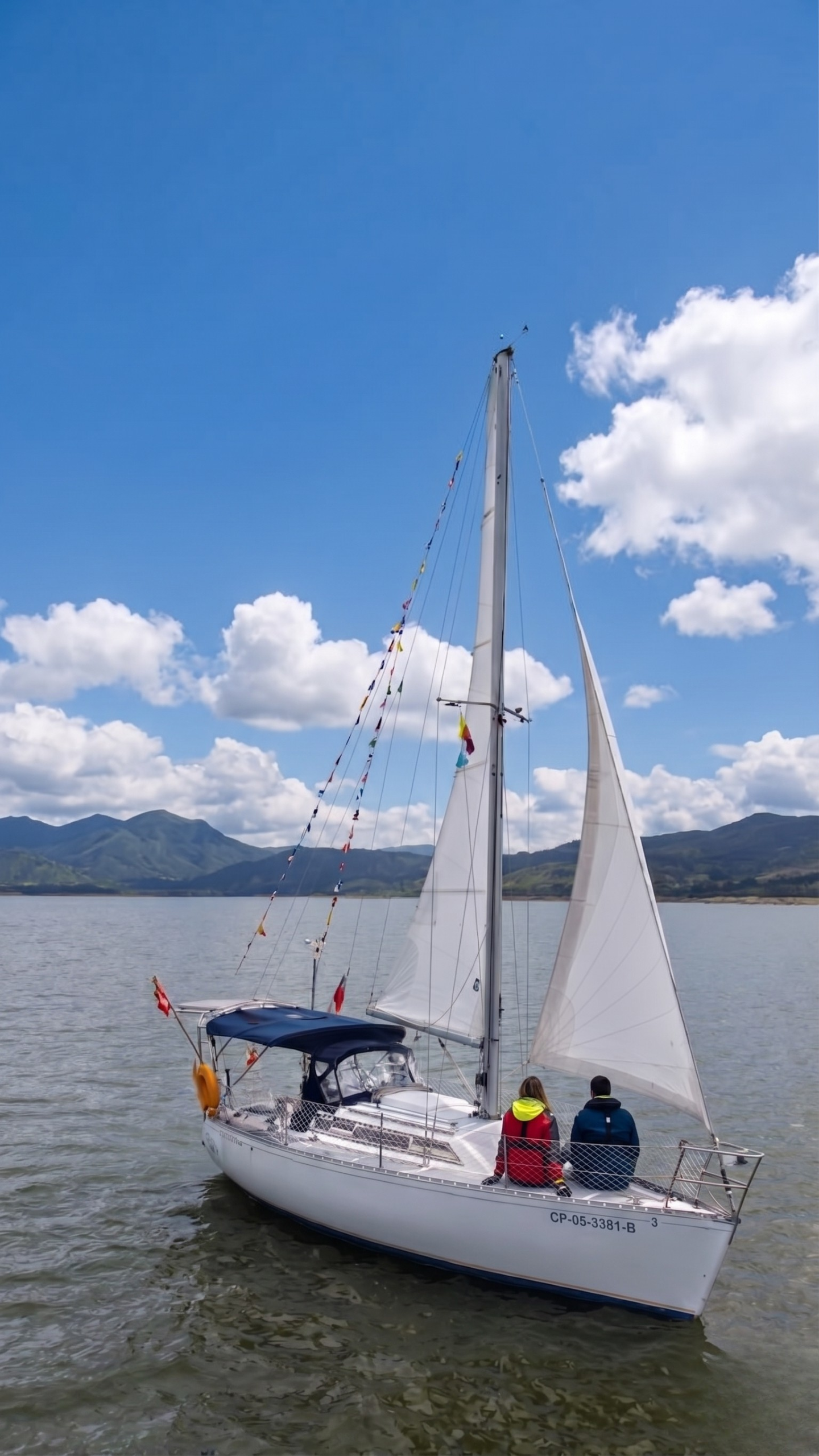 Velero Hotai en Tominé